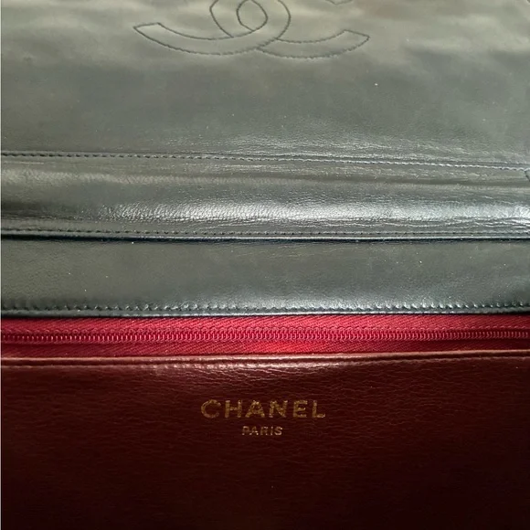 CHANEL Elegant Black Lambskin, Shoulder Bag or Clutch ~ 24K Gold Accent - Picture 13 of 17